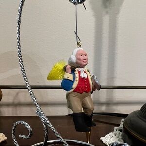 Hallmark 1992 ‘Honest George’ American Commemorative Christmas Ornament